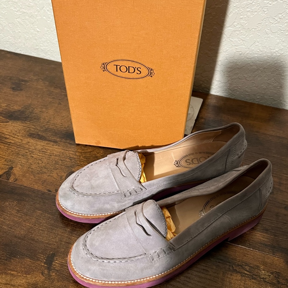 Tod's Women's Suede Loafers in Gray and Purple